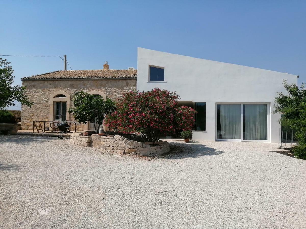 Poggio Del Gallo Chiaramonte Gulfi Exterior foto